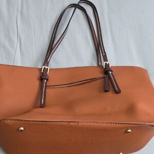 Elegant Tan Tote Bag